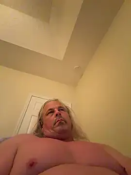 zeus337 Show in webcam