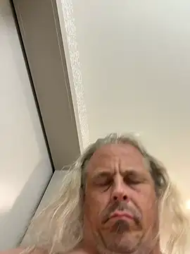 zeus337 Show Webcam