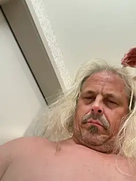 zeus337's Webcam Show