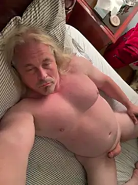 zeus337's Webcam Show