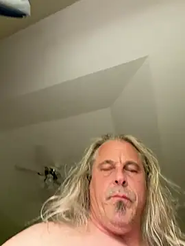 הופעת וובקאם של zeus337
