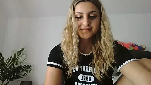 Chat XXX en directo de NicolePlay