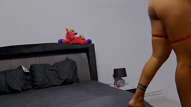 XXX chat uživo modela NicolePlay