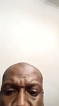 8PLUSINCH35's Webcam Show