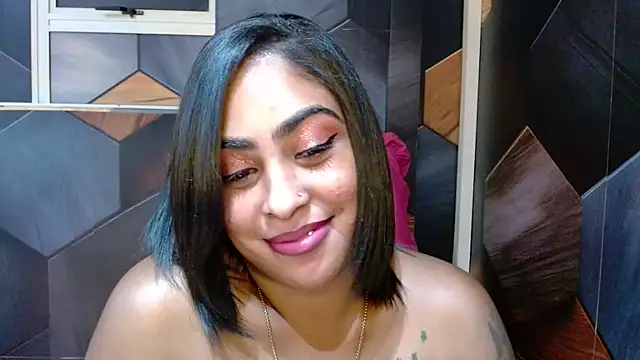 Chat XXX en directo de Indian_Shine