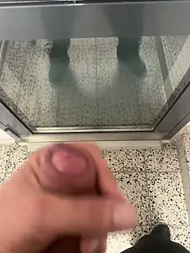 cum-master81 Webcamshow