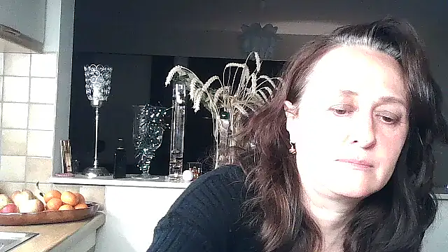 Chat soba uživo modela UllimOhi_