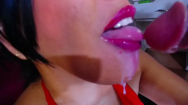 anastasia_slaveのライブXXXチャット