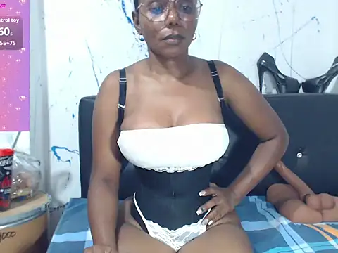 kandysexxyy 라이브 XXX 채팅