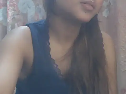 NancyRuvi's Webcam Show