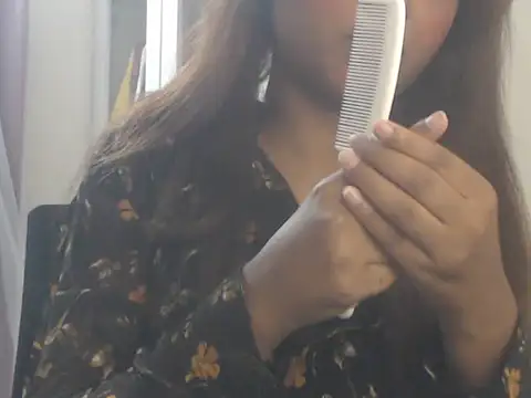 XXX chat uživo modela NancyRuvi