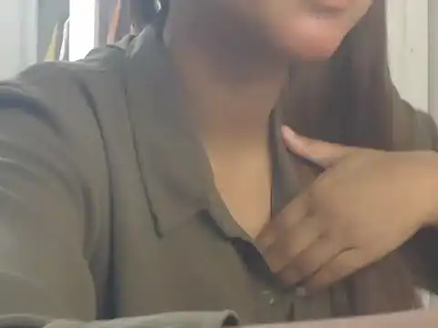 NancyRuvi Webcam-Show