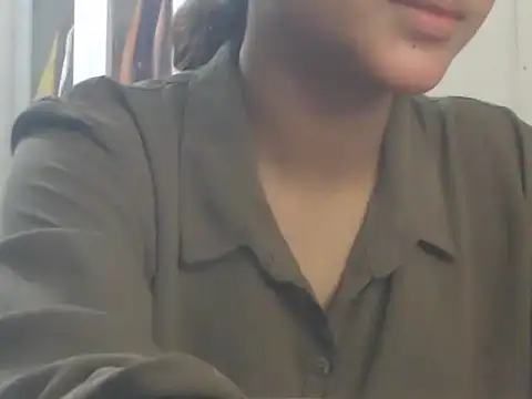 NancyRuvi 在線直播表演