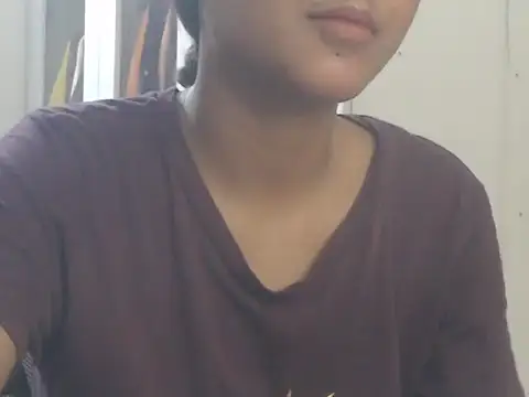 Chat +18 de NancyRuvi ao vivo