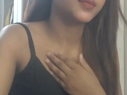 NancyRuvi's Live XXX Chat