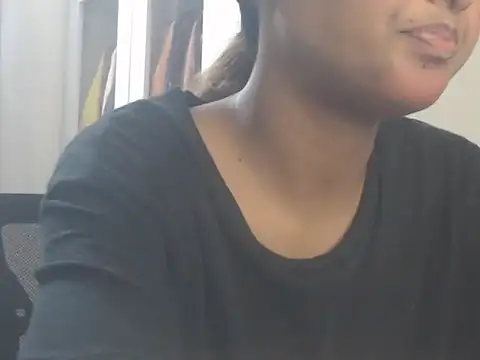 NancyRuvi's Webcam Show