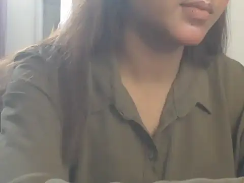NancyRuvi Pertunjukan Webcam