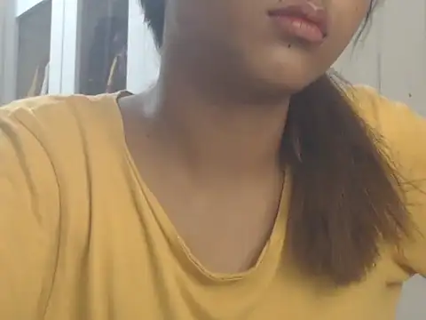 Chat +18 de NancyRuvi ao vivo