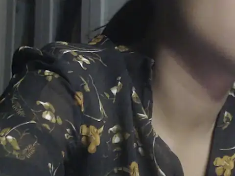 Chat +18 de NancyRuvi ao vivo