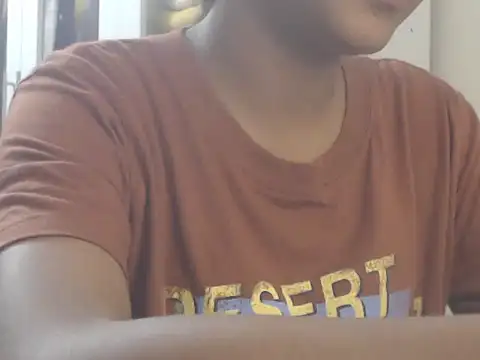 NancyRuvi XXX чат на живо