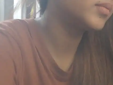 NancyRuvi's Live XXX Chat