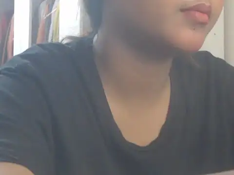 NancyRuvi's Live XXX Chat