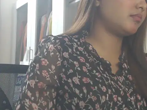 Chat XXX en directo de NancyRuvi