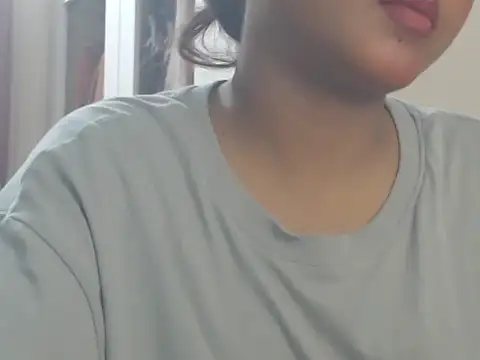 Chat +18 de NancyRuvi ao vivo