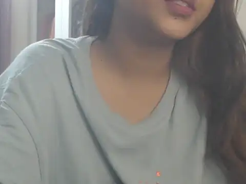 NancyRuvi's Live XXX Chat