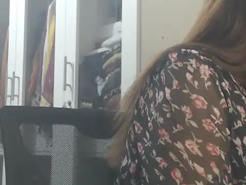 دردشة NancyRuvi الجنسية المباشرة
