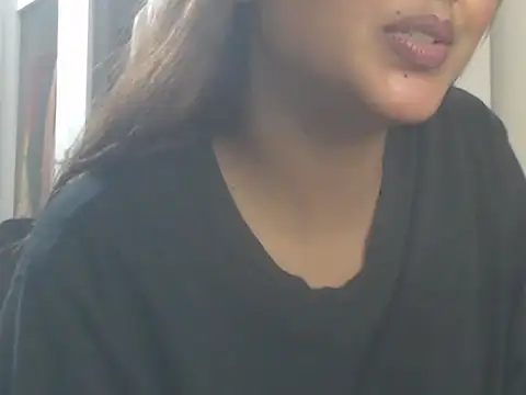 NancyRuvi's Live XXX Chat