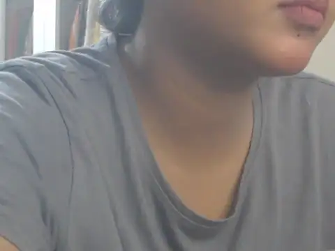 Živý XXX chat NancyRuvi