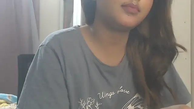 NancyRuvi's Live XXX Chat