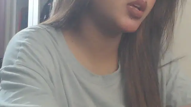 แชท XXX สดของ NancyRuvi