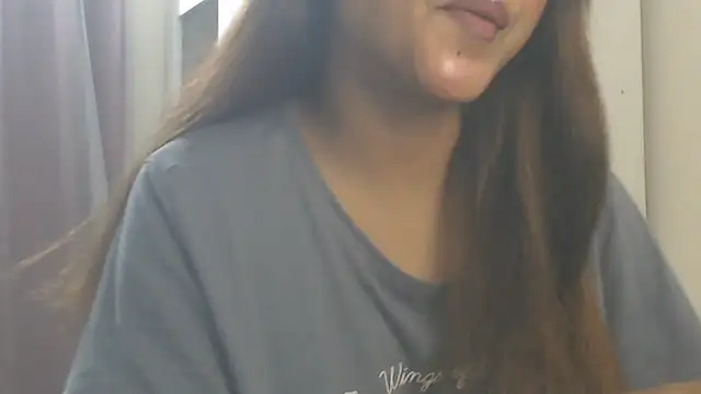 XXX chat uživo modela NancyRuvi
