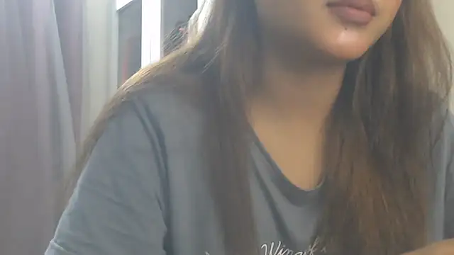 دردشة NancyRuvi الجنسية المباشرة