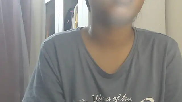 Chat +18 de NancyRuvi ao vivo