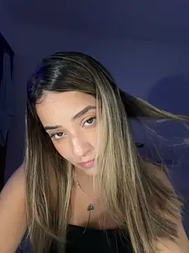 Show de missbella_ na webcam