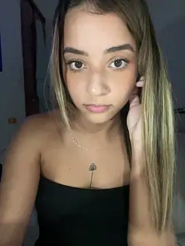 missbella_ Chat XXX live