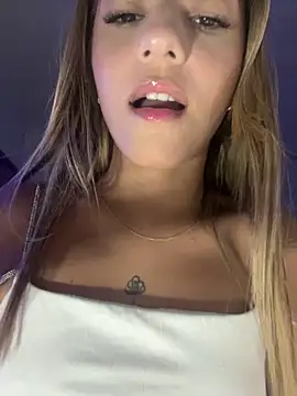 Show de missbella_ na webcam