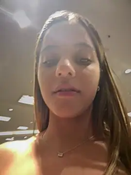 Show de missbella_ na webcam