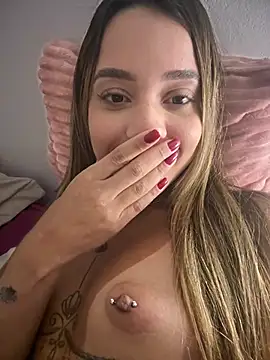 Show de missbella_ na webcam