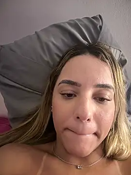 Show de missbella_ na webcam