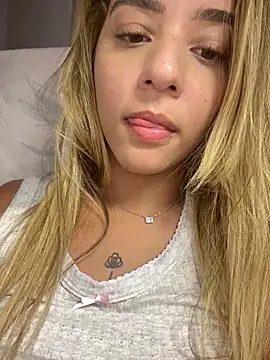 Show de missbella_ na webcam