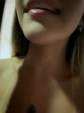 missbella_'s Live XXX Chat