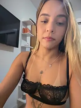 missbella_'s Live XXX Chat
