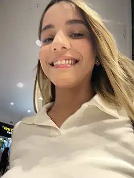 missbella_'s Live XXX Chat
