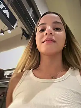 missbella_ Chat XXX in diretta