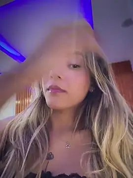 missbella_ Adlı Modelin Web Kamerası Şovu