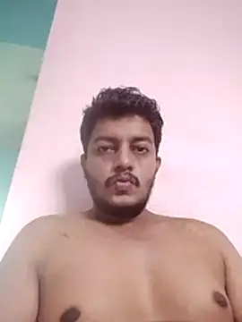 dzboy1994 Show in webcam